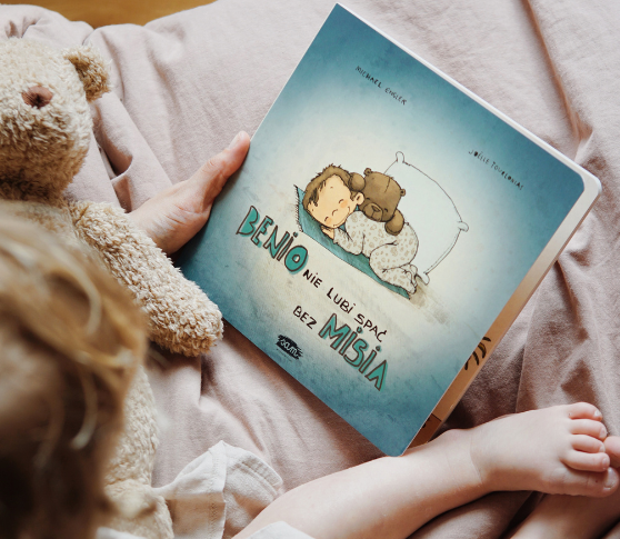 Benio nie lubi spać bez misia