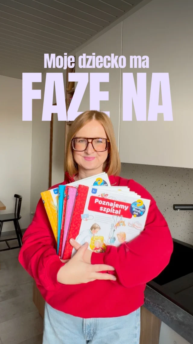 Twoje dziecko ma teraz fazę na…? Daj znać w komentarzu, co jest u Was aktualnie na topie! 😅🗨️ Skomentuj 𝗣𝗥𝗢𝗠𝗢 i łap -30% na książki, które rozwiną zainteresowania dziecka ‼️Jeśli Twój przedszkolak marzy o własnej hodowli kur, wypatruje strażaków za każdym rogiem albo kocha róż i księżniczki – mamy coś, co go zachwyci!To idealny moment, żeby uzupełnić biblioteczkę przed wakacyjnymi wyjazdami ☀️Nie zwlekajcie! Najpopularniejsze tytuły szybko znikają! 💛🗨️ Skomentuj 𝗣𝗥𝗢𝗠𝗢 i zamów TERAZ 30% taniej ✂#wydawnictwosam #bookstagrampl #przedszkolak #rodzicielstwobliskości #czytamzdzieckiem