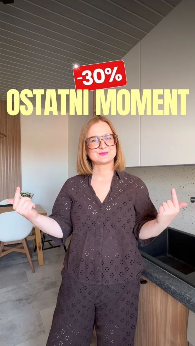 OSTATNIA SZANSA ⏰ Tylko dziś możesz zamówić książki z okienkami, czytanki do spania i ilustrowane słowniki aż 30% taniej! ✂️🗨️ Skomentuj 𝗣𝗥𝗢𝗠𝗢 i zamów 30% taniej ✂️ zanim zniżka zniknie! ⏰Nie zwlekaj – skorzystaj z rabatu i pozwól, aby Twój przedszkolak zakochał się w naszych książkach 🥰🗨️ Skomentuj 𝗣𝗥𝗢𝗠𝗢, a wyślę Ci link do przecenionych -30% ✂️ książek!#wydawnictwosam #bookstagrampl #przedszkolak #rodzicielstwobliskości #czytamzdzieckiem